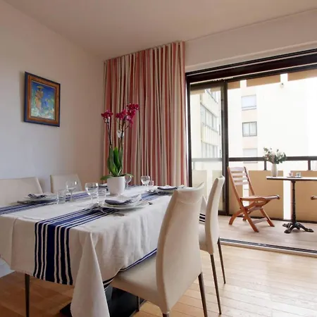 Les Terrasses St Charles * Μπιαρίτζ